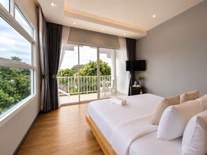 Deluxe Room, 1 King Bed, Non Smoking, Pool Access | 1 bedroom, minibar, desk, laptop workspace - The White House Rachamankha (Chiang Mai)