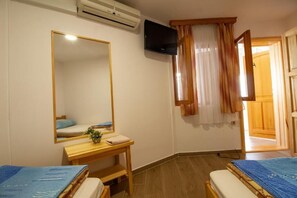 1 habitación, wifi y ropa de cama