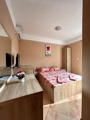 1 habitación, wifi y ropa de cama 