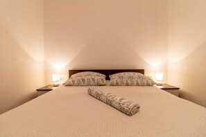 1 bedroom, WiFi, bed sheets - One Bedroom Apartment with Balcony and Private Parking (Neum)