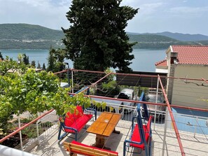 Outdoor dining - Five bedroom holiday house with beautiful Sea view (Neum)