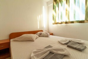 1 غرفة نوم وواي فاي وملاءات أسرّة