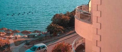 Vue depuis lâhĂ©bergement