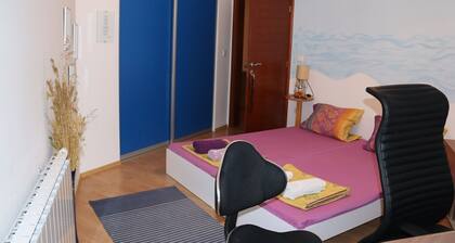 Double room Uma with shared bathroom