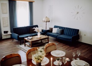 Dining - Kuzmanovi Dvori in Stitar (Stitar)