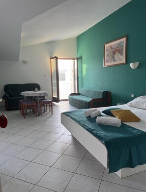 1 bedroom, WiFi, bed sheets - Studio 1 with two balcony - sea view (Neum)