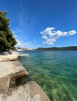 Beach - Studio 1 with two balcony - sea view (Neum)