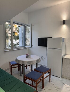 Dining - Villa Bianca / Apartment 3 with frontal Sea view (Neum)