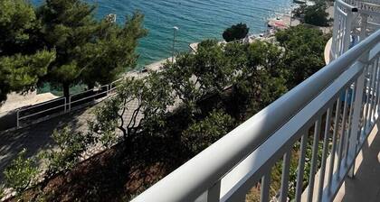 Villa Bianca / Apartment 3 with frontal Sea view