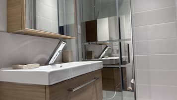 Hair dryer, towels