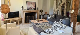 Charming Solognote House with Fireplace, Near Loire Castles and Golf Courses