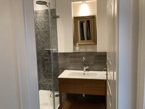 Hair dryer - Das Historische Haus zur Burg Ein: Apartment Ciao-aschau Burgblickterrasse (Aschau)