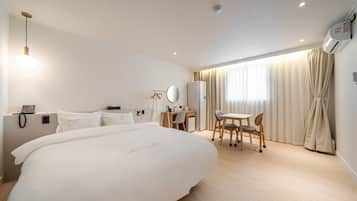 ุฃุบุทูุฉ ูุฑุงุด ู
ุชู
ูุฒุฉ ูุฃูุญูุฉ ู
ุญุดูุฉ ุจุงูุฑูุด ูู
ุณุงุญุฉ ุนู
ู ูููู
ุจููุชุฑ ุงูู
ุญู
ูู