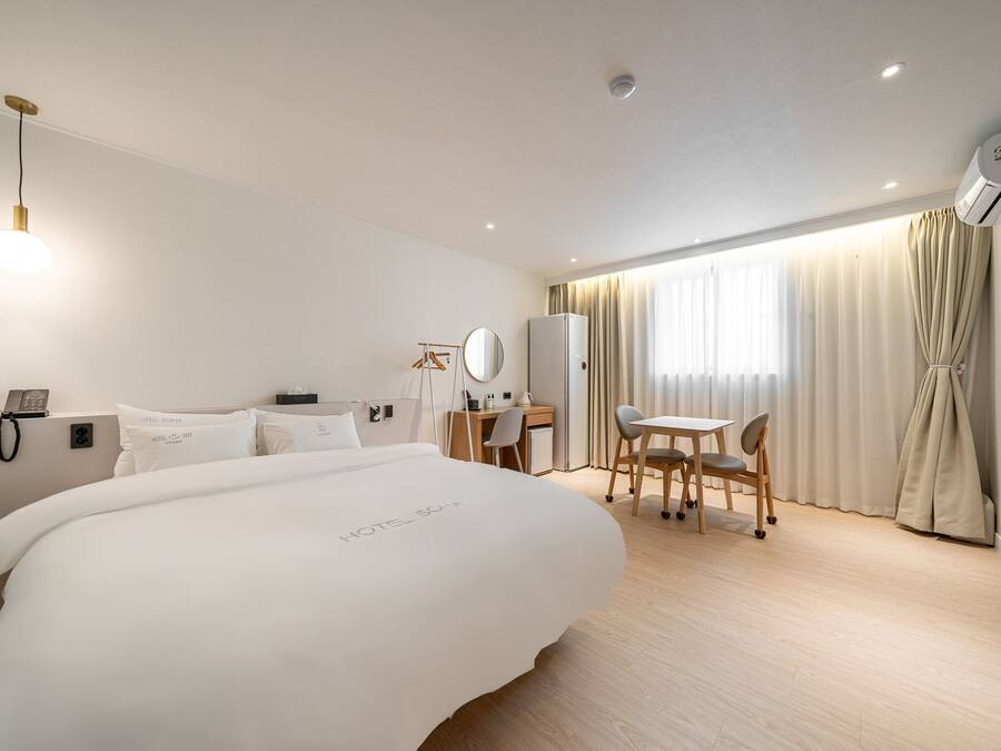Quarto grand | Roupas de cama premium, edredons de pluma