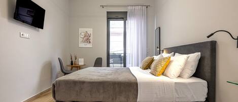 Deluxe studio | Een kluis op de kamer, verduisterende gordijnen, geluiddichte muren