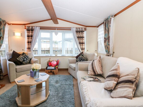 Cottage | Living area - Vendee 101 Main (Jedburgh)