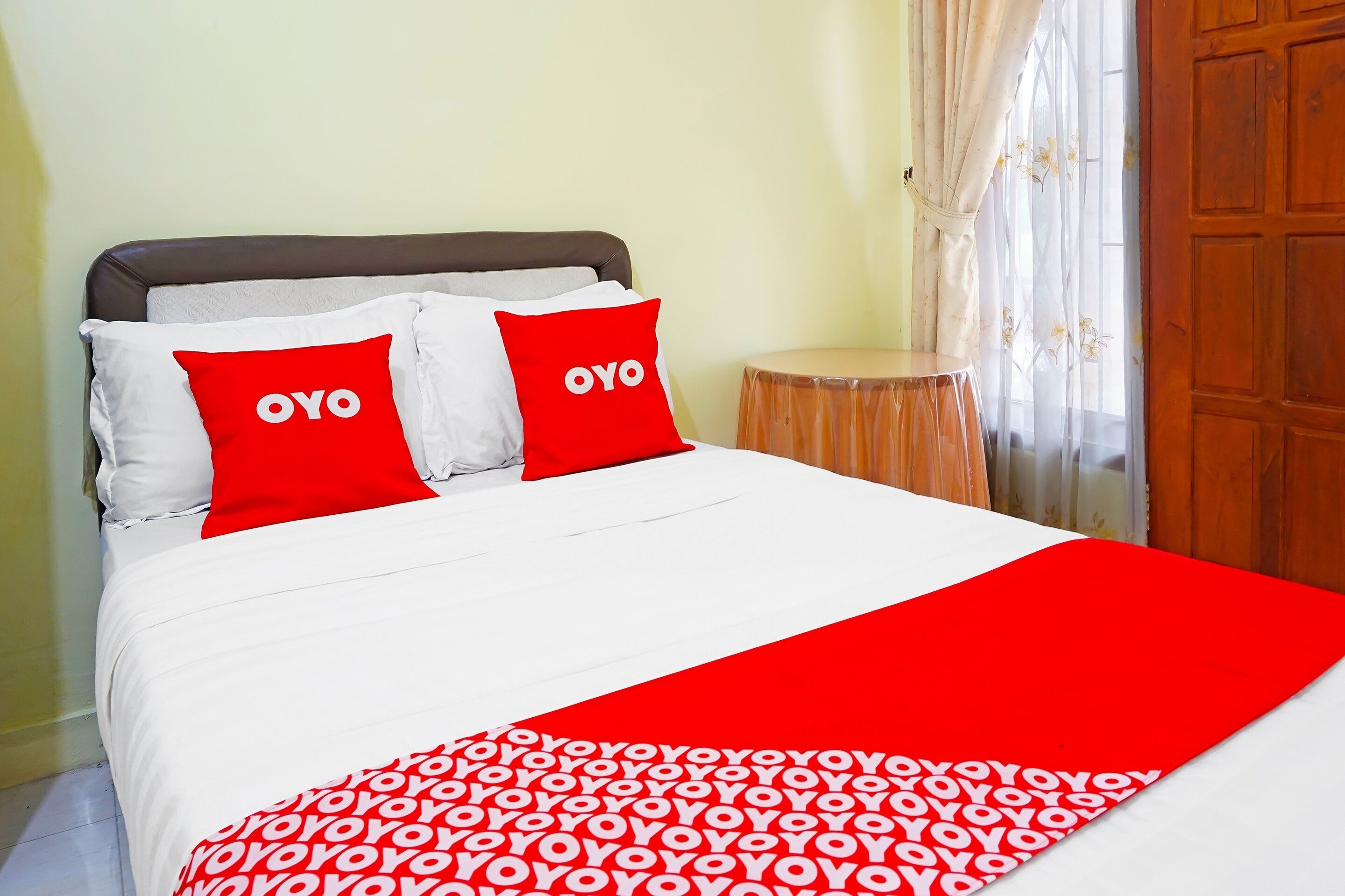 Deluxe Double Room | Laptop workspace, free WiFi, bed sheets