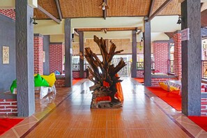 Lobby - Hotel O Trisna Srabah Resort Homestay & Resto (Tulungagung)