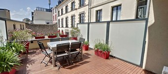 Central Granville Apartment: Accessible, Near Beach & Port, Family-Friendly with Free WiFi