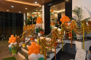 Front of property - Hotel Ganga Kaveri (Varanasi)