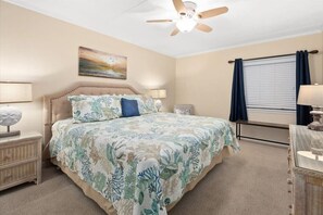 2 bedrooms, desk, iron/ironing board, WiFi
