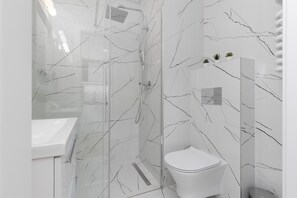 Shower - Kasprzaka 29 | Elegant Studio | Air conditioning (Warszawa)