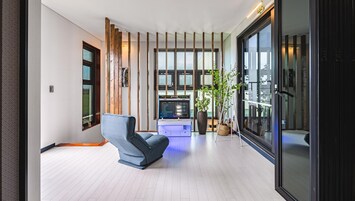 Basic Room, 3 Bedrooms (Type¹ ondolroom) | 3 bedrooms, free WiFi