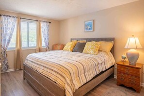 1 bedroom, iron/ironing board, bed sheets