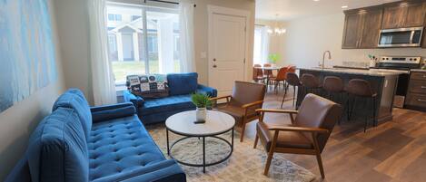 Fernseher, Tischfußball