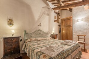 2 Schlafzimmer, Bügeleisen/Bügelbrett, Reisekinderbett, kostenloses WLAN