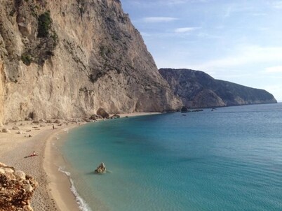 Blue Gem Villa, in the Heart of Lefkas Town!