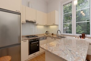 Apartment, 2 Bedrooms, 2 Bathrooms | Private kitchen - Apartment Rynek Nowego Miasta by Renters (Warsaw)