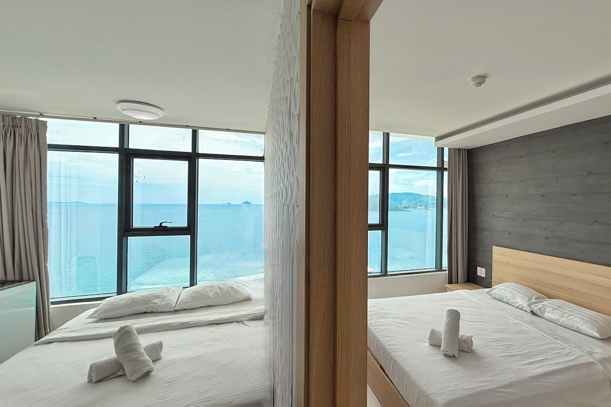 Deluxe Apartment | Desk, free WiFi, bed sheets