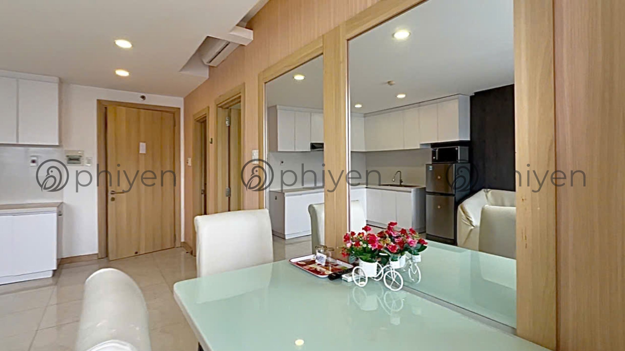 Apartment, City View | In-room dining