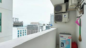 Basic Apartment, City View | Desk, WiFi (free), individually furnished, bed sheets