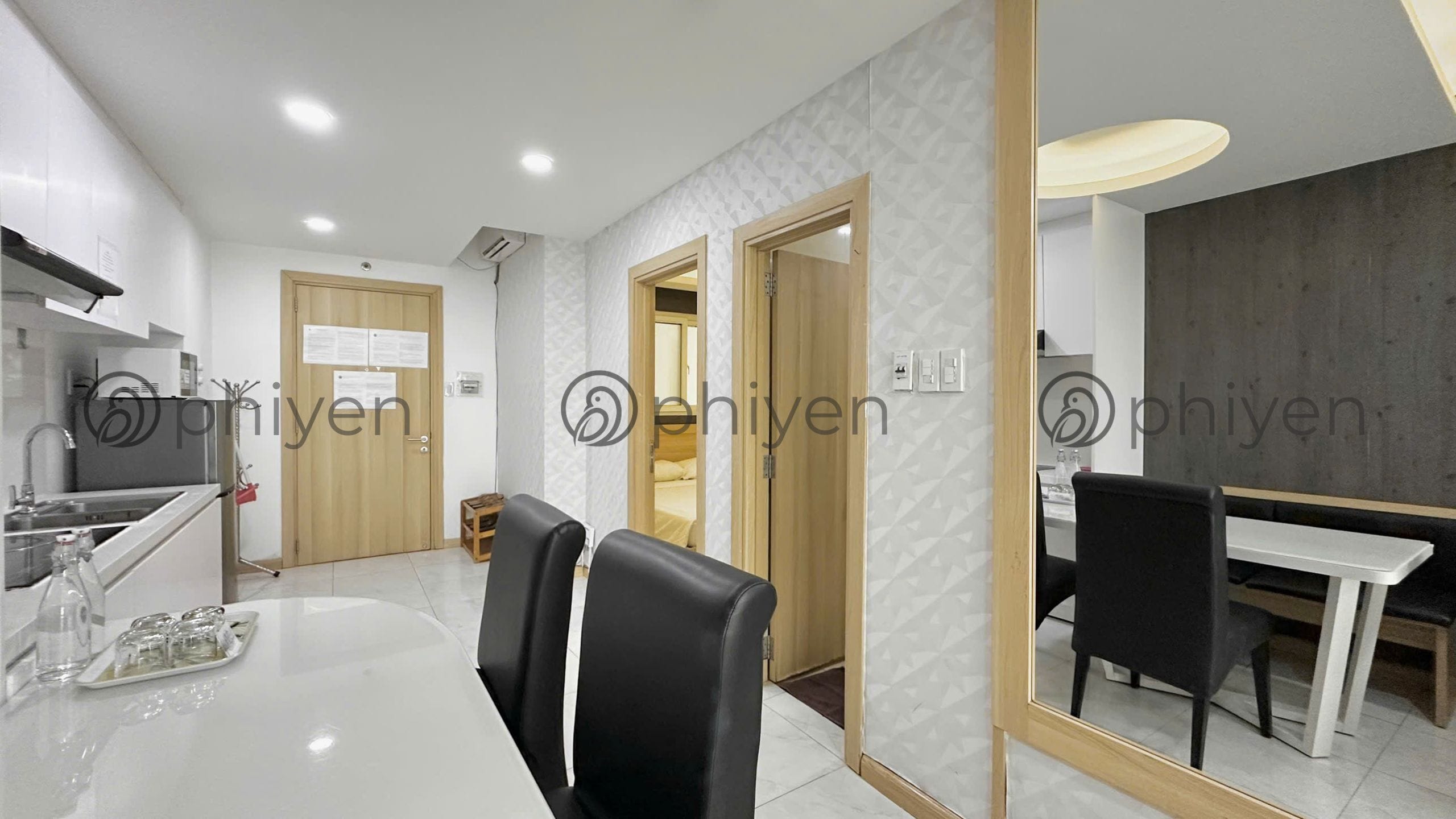 Standard Apartment | In-room dining