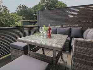 Cottage | Outdoor dining