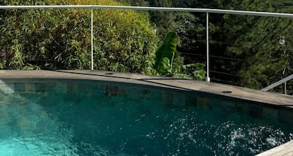 Chambre Confort Avec Clim et Piscine Tahiti Punaauia