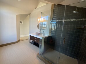 Dusche, Handtücher, Seife