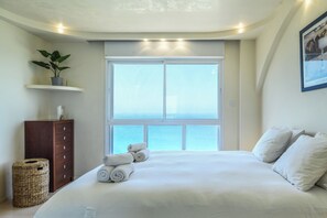 4 bedrooms, cribs/infant beds, free WiFi, bed sheets - MAMAD - Netanya Panoramic Sea-View 4BR Apartment (Netanya)