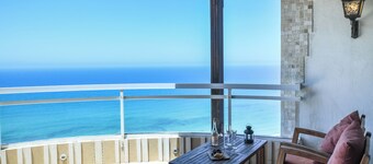Netanya Panoramic Sea-View 4BR Apartment