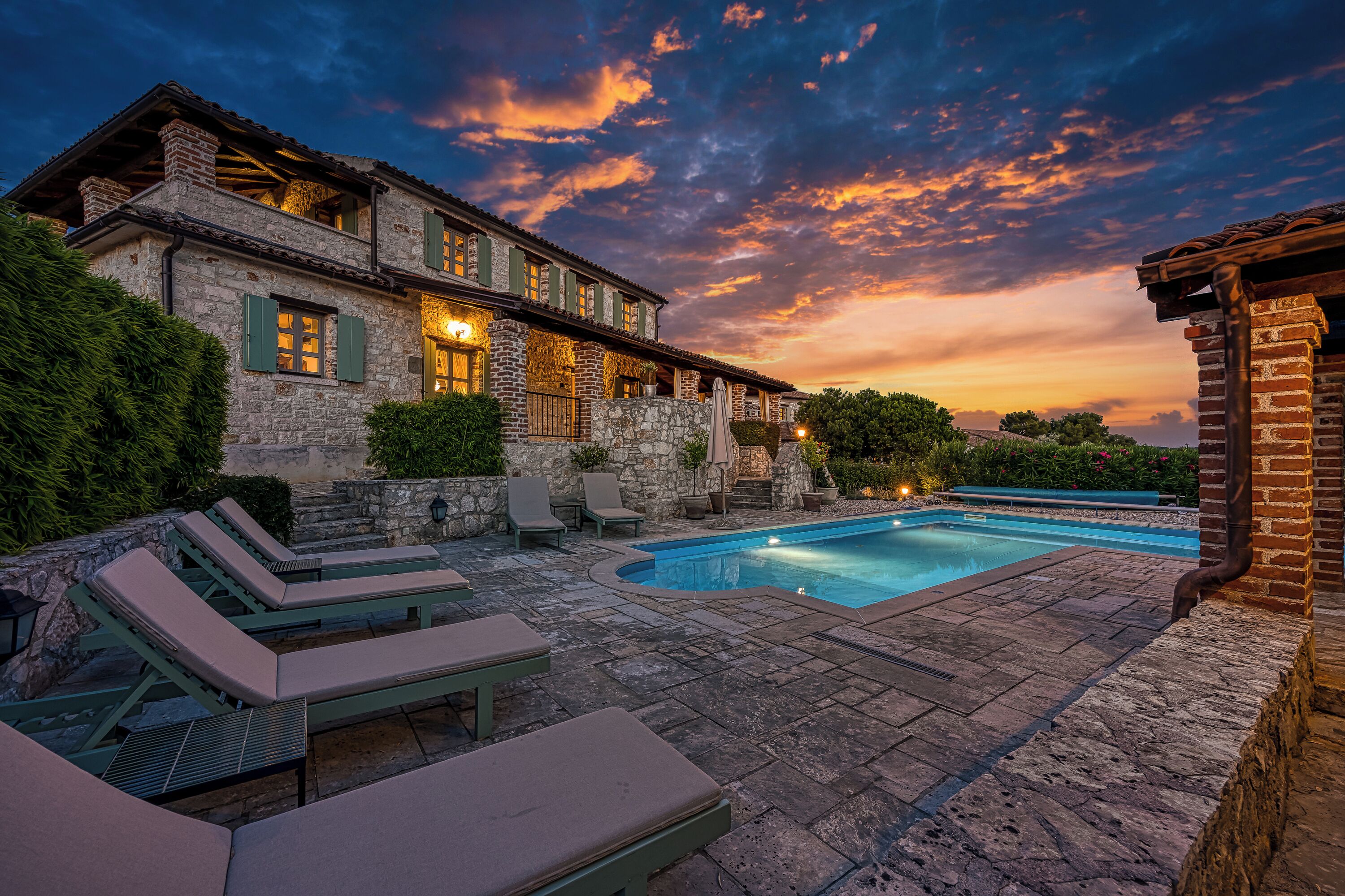 Luxury-Villa, 4 Schlafzimmer, Balkon (Villa Amyra With Pool) | Pool | Außenpool (je nach Saison geöffnet)