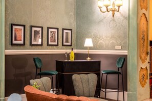 Lobby - Royal Arthouse Apartment – Palazzo Caracciolo D’Arena   Luxury Apartment Naples (Napoli)
