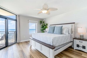 3 slaapkamers, een strijkplank/strijkijzer, wifi, beddengoed