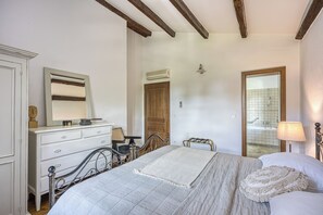 4 Schlafzimmer, kostenloses WLAN, Bettwäsche