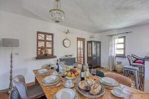 Luxury Villa, Multiple Bedrooms (Villa Aryana With Pool) | Dining - Villa Aryana With Pool (Sveti Lovrec)