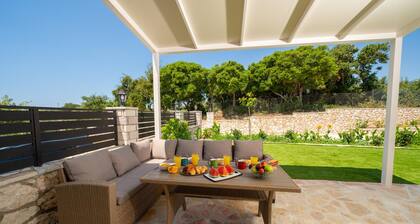 Dendra Apartments at Skala