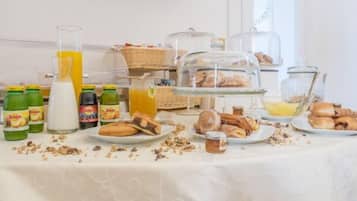 Tägliches inbegriffenes Frühstücksbuffet