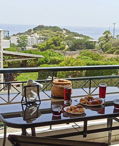 Melrose maisonette by the sea