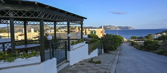 Melrose maisonette by the sea